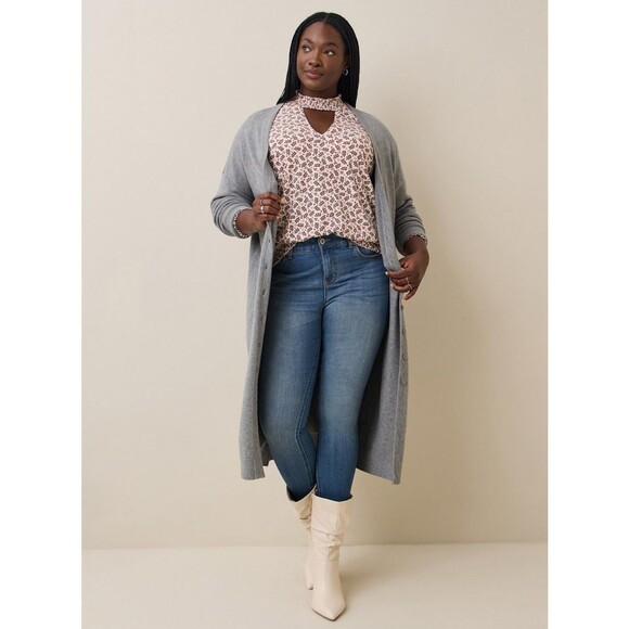 NWT Torrid 2X Floral Textured Jersey Choker Neck Smocked Bottom Top 18-20 - Picture 2 of 8